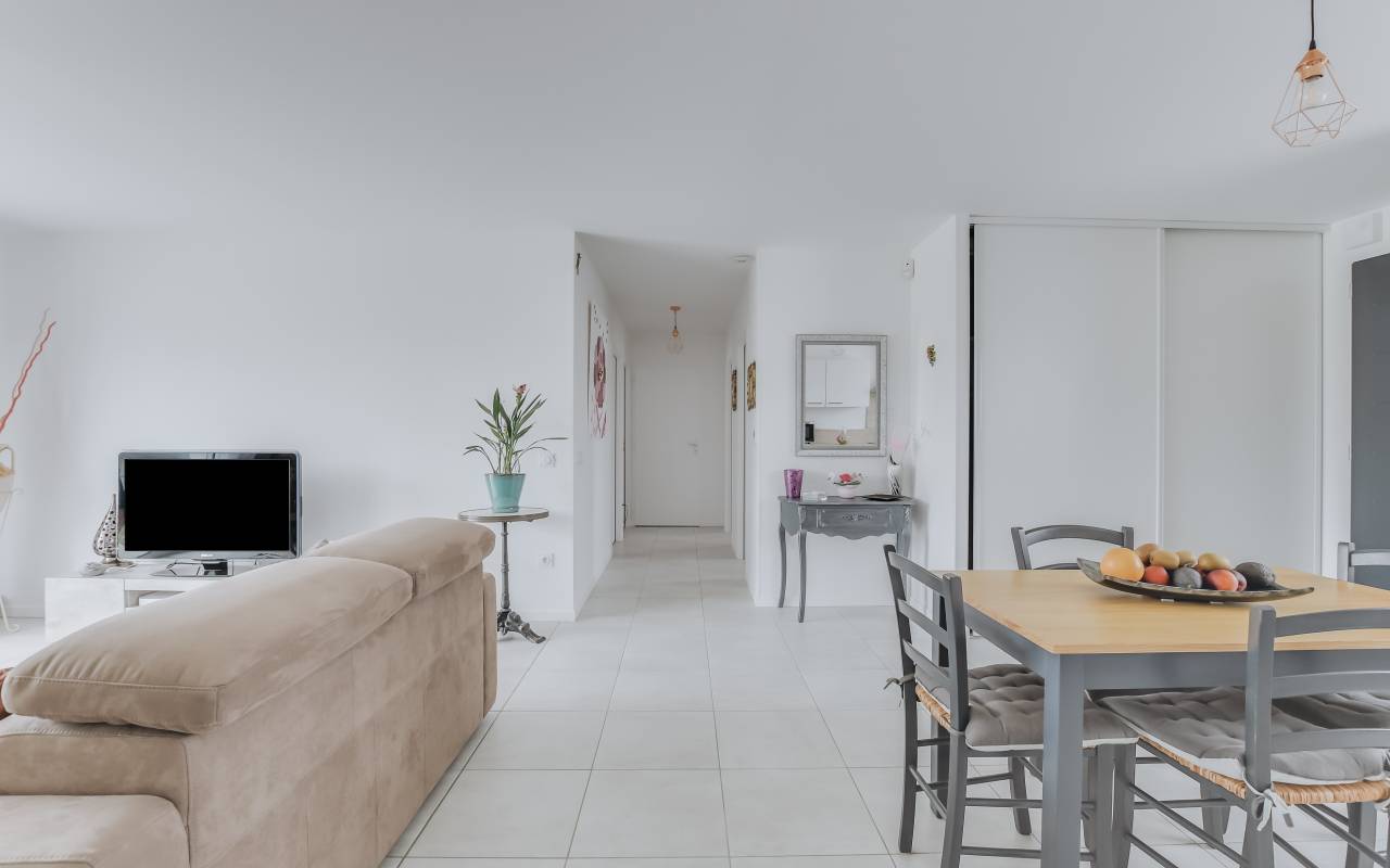 LA MAISON DES TRAVAUX - PONTARLIER